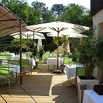 Logis - Le Pont Bernet - 2 Etoiles Et Restaurant 3*